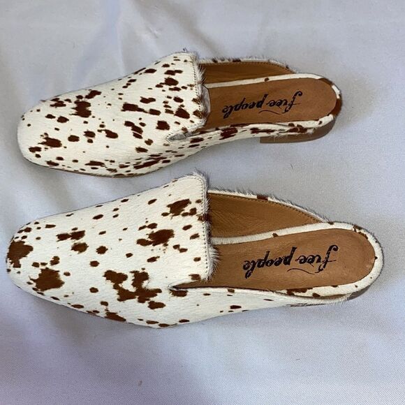 FREE PEOPLE MADISON CALF HAIR MULES NEW NWT SIZE 39 - Picture 3 of 7